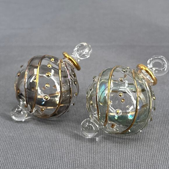 Egyptian Museum Hand Blown Glass Ornament Set 2 Gold Trim Spiral Iridescent Box - Picture 1 of 16